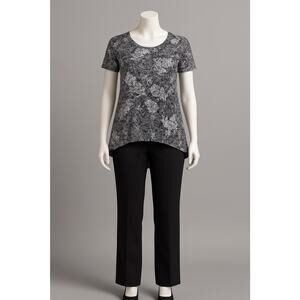 Luluroe Top High low Xs over size top Black/white ornate loose fit Business wear
